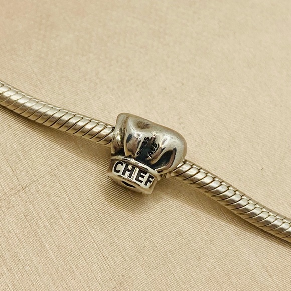 EUC Pandora 791500 Sterling Silver I Love Cooking Chef Hat Food Charm - Picture 5 of 14